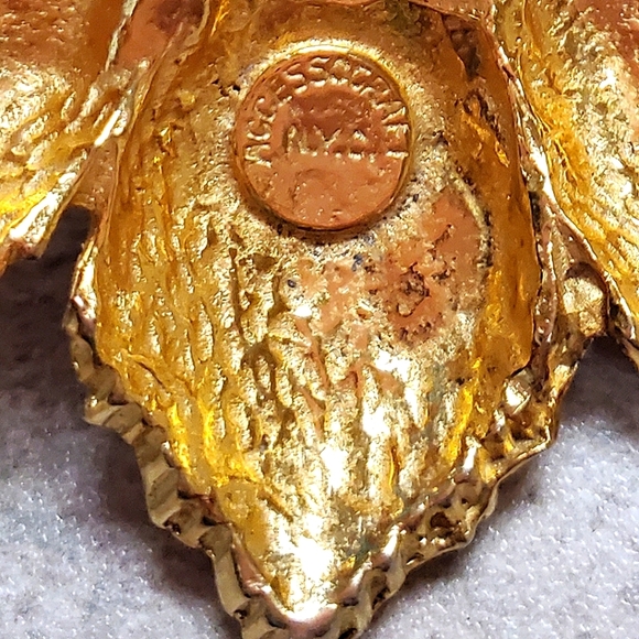 MCM Accessocraft NYC Acrylic Amber And Gold Brooch - Picture 8 of 8